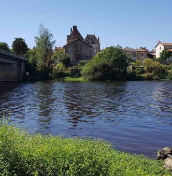 Availles Limouzine : où dormir pour profiter de la vallée ? Availles Limouzine